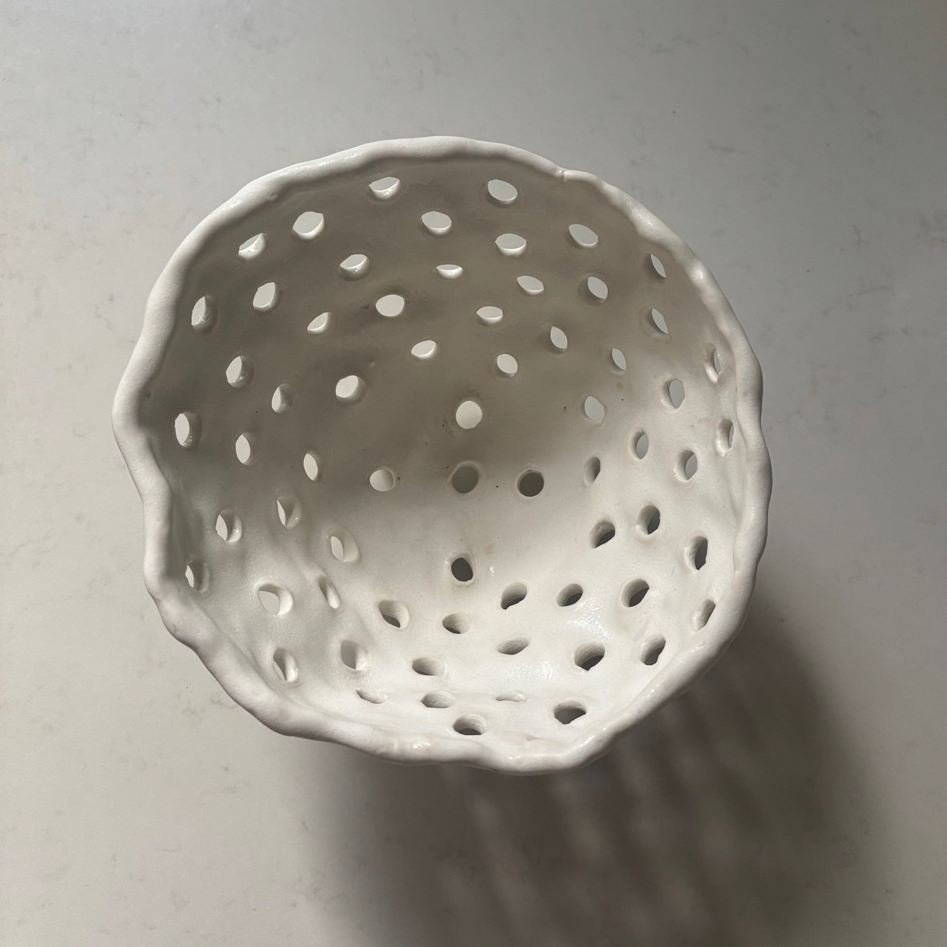 A. Mills Clay Colanders
